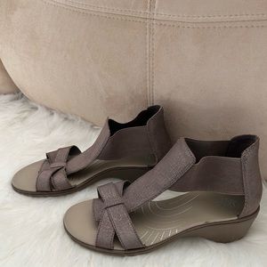 🔥NEW🔥 Comfort, Timeless, Lightweight Bass Leather Slip-on Sandals